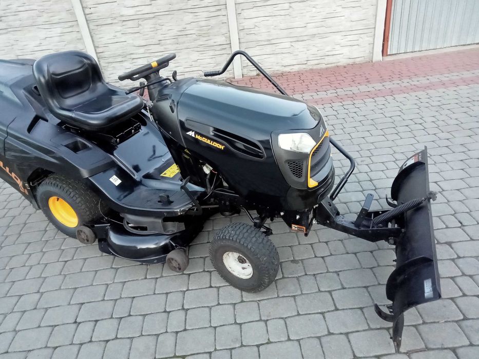 Traktorek kosiarka Mcculoch 22hp V2 Briggs z pługiem