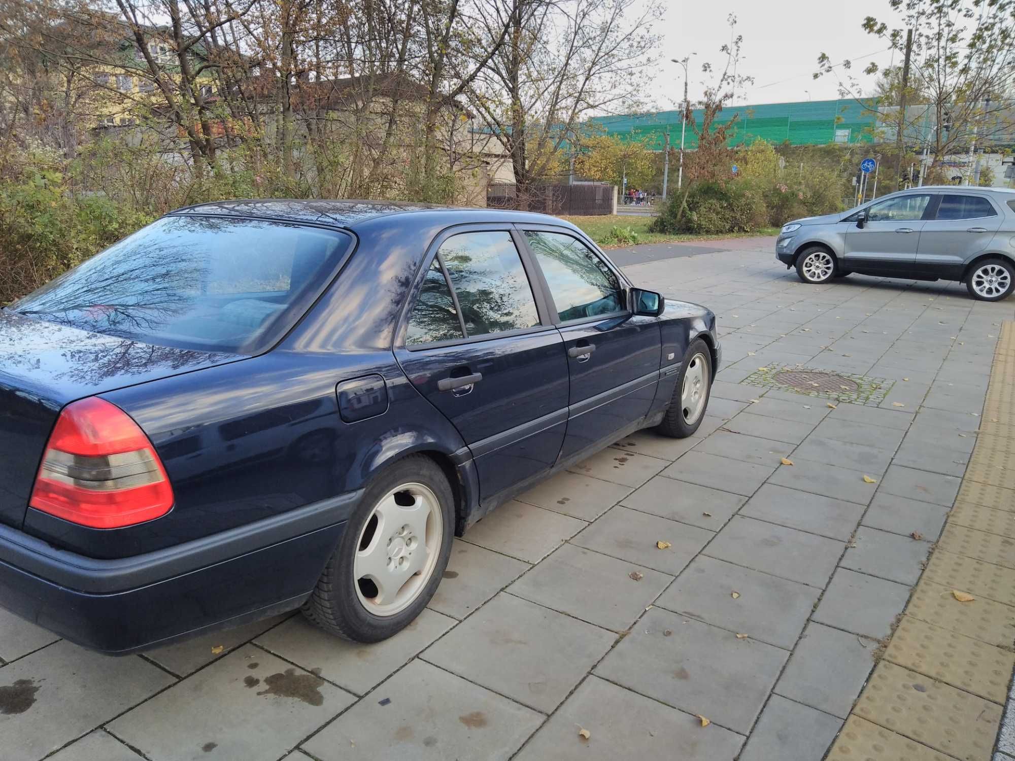 Mercedes W202 c180