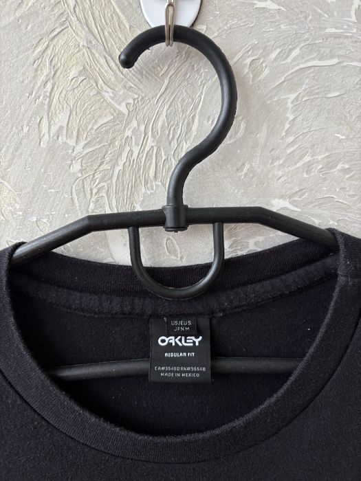 Футболка Oakley