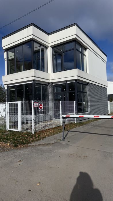 Продажа Таунхаус Вышгородский район,с.Новые Петровцы КГКанево ,озеро