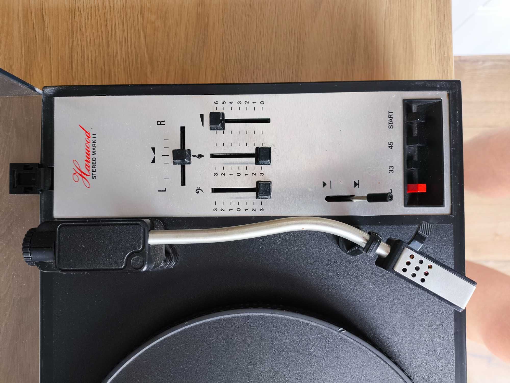 Gramofon Harmood Stero Mark III