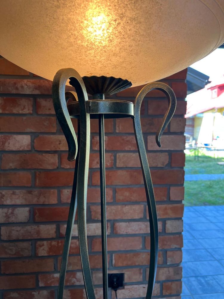 Witam sprzedam lampę