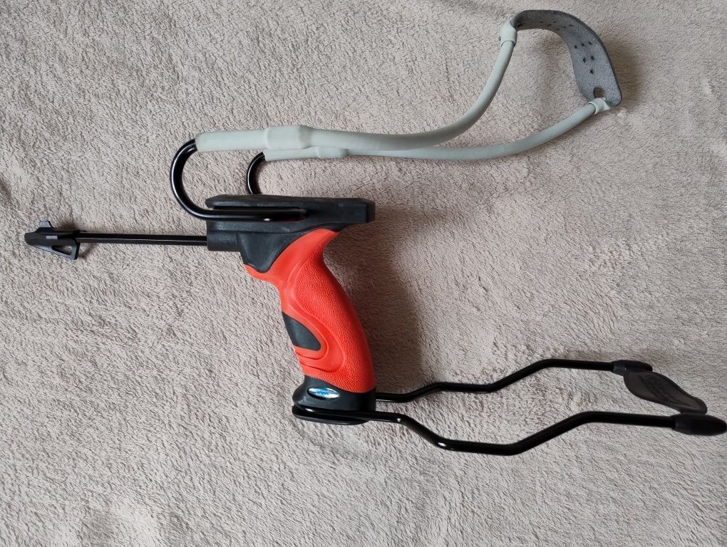 Barnett Cobra proca