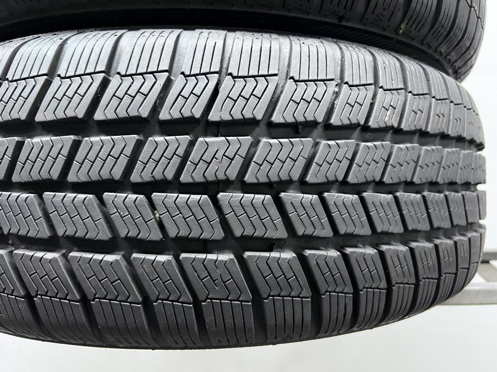 4шт зима 205/55/R16 8,8мм 2021р Barum Polaris 3