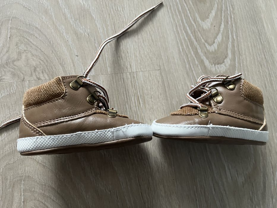 Buty jesienne zimowe niechodki Mayoral r.17 na chrzest