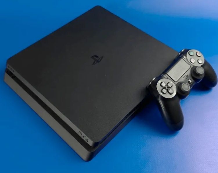 Ps 4 slim 1 tb с 2 геймпадами и 20 играми в подарок