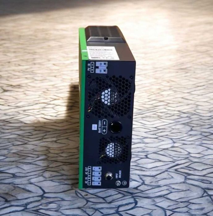 Гібридний інвертор на 1,5 квт 12v потужний інвертор