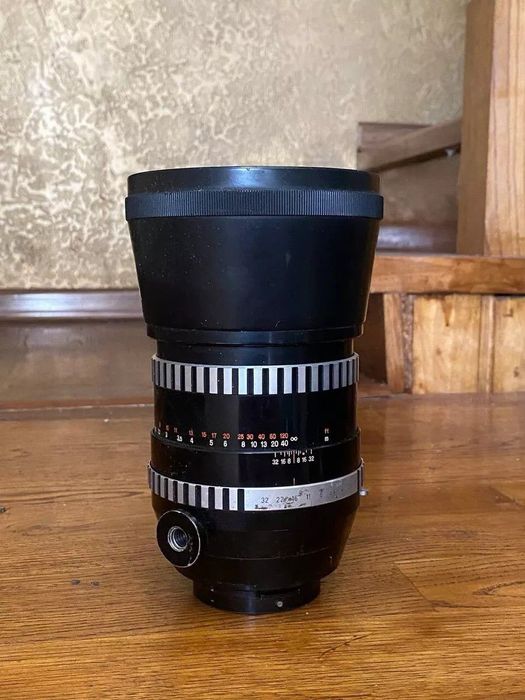 Carl Zeiss Jena Sonnar 180mm f/2.8 DDR