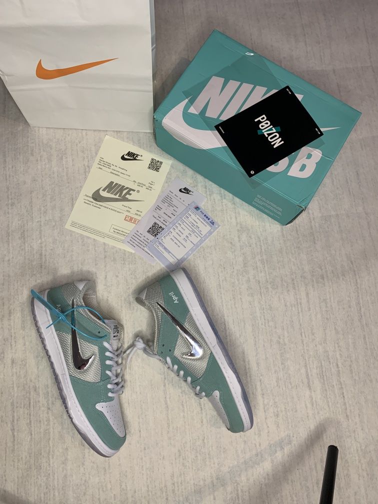 Кросівки Nike dunk April skateboards x dunk low SB WHITE