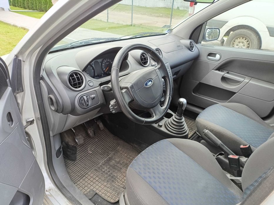Ford Fiesta 2002r,1.4 benzyna,139tys km