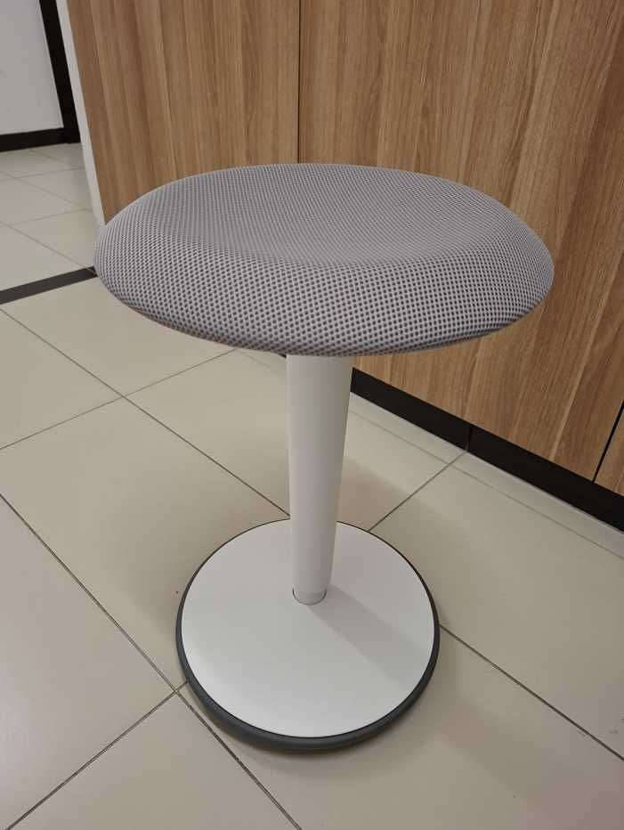 ergonomiczny taboret - Sedus nowy