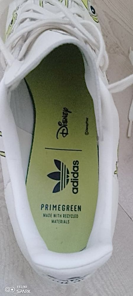 Продам Нові Кросівки Adidas