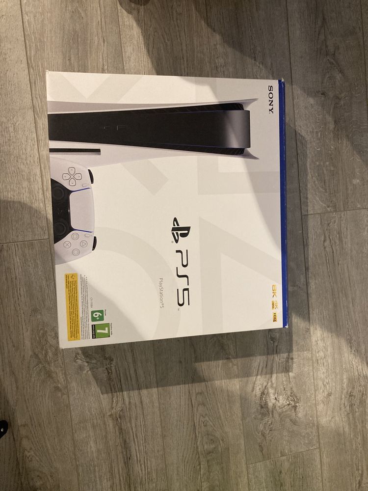 Ps 5,нова+два джойстики,ігри