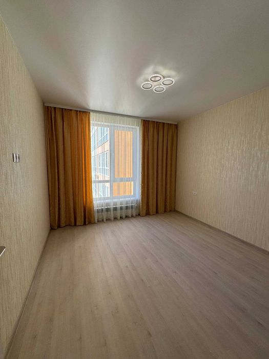 Продам 1к квартиру в Акварель-2 з новим ремонтом!