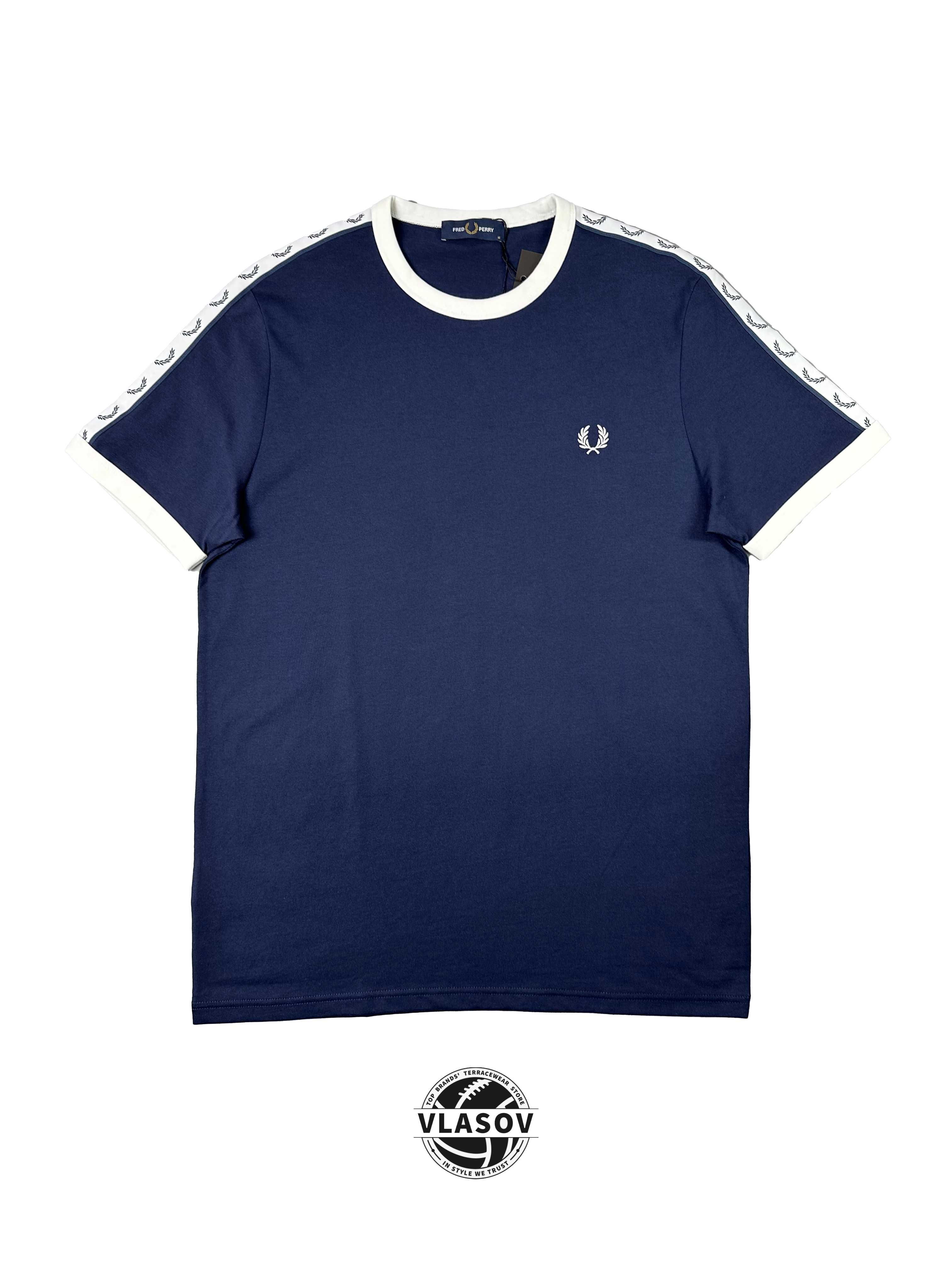 › Футболка Fred Perry Taped Carbon Blue | Оригінал!