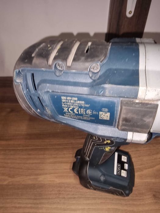 Klucz udarowy Bosch GDS 18v-1000 BITURBO