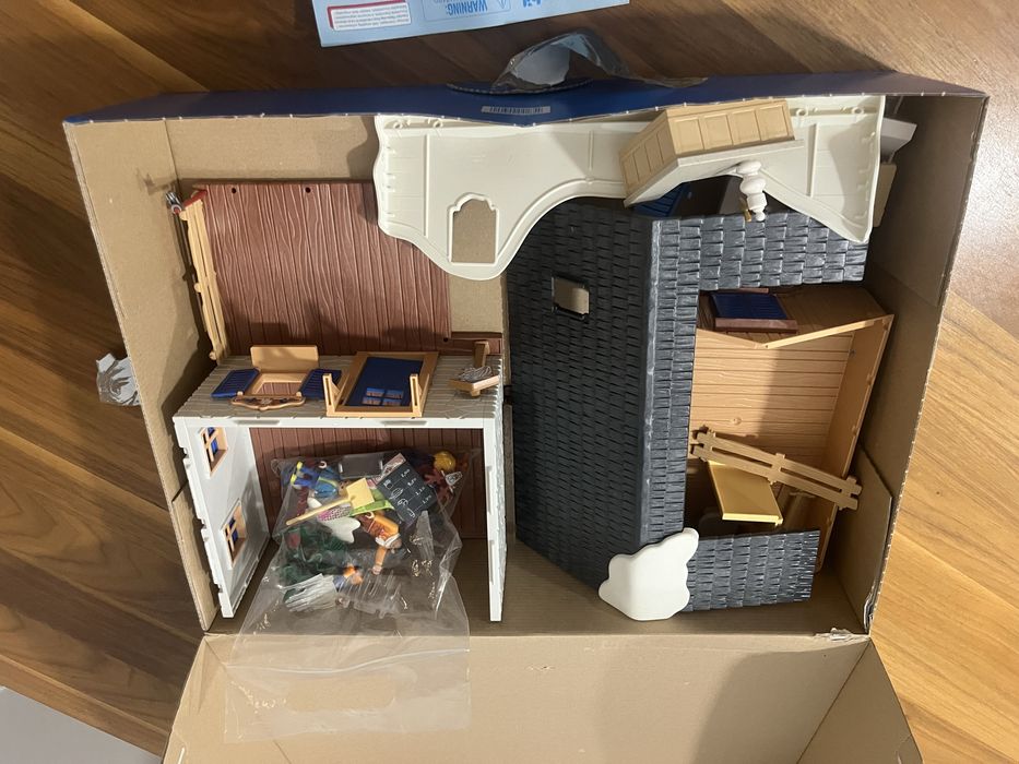 Playmobil Chalet de Ski 9280 – Completo com Caixa e Manual