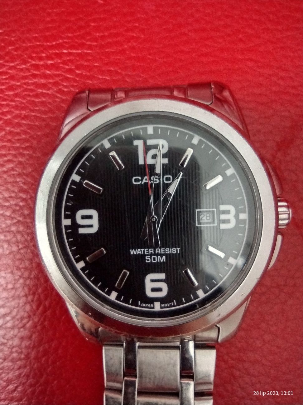 Zegarek Casio klasyczny z datownikiem