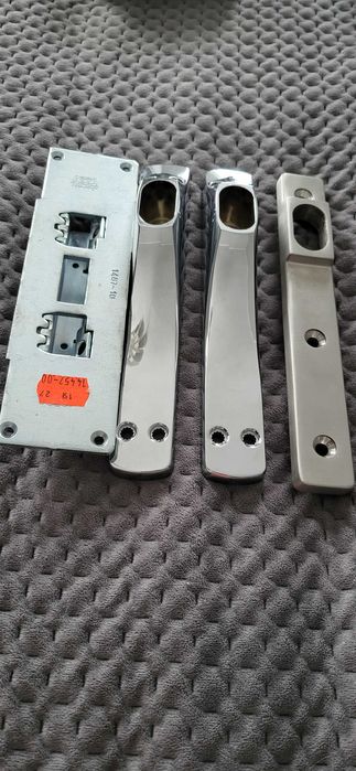 Części, okucia, akcesoria Assa Abloy