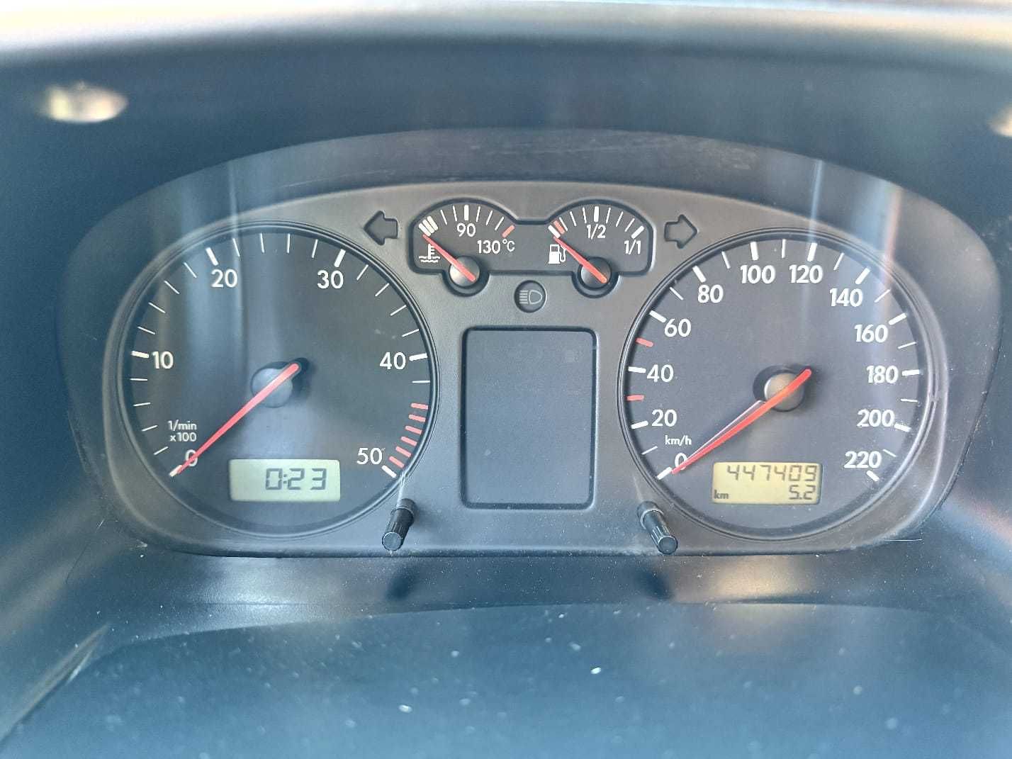 Фольцваген Транспортер Т4 2,5 tdi 75 kwt 102 p.s довга база пасажир!