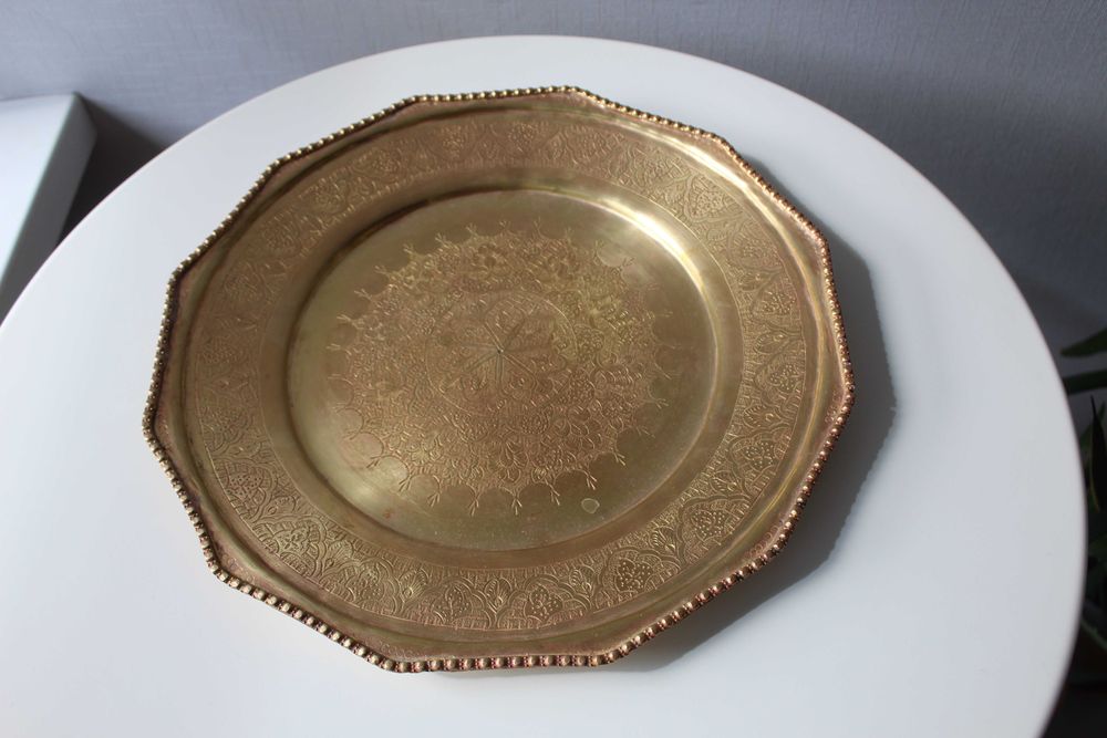 Блюдо, таця, з орнаментом, 32 см, бронза, Німеччина
