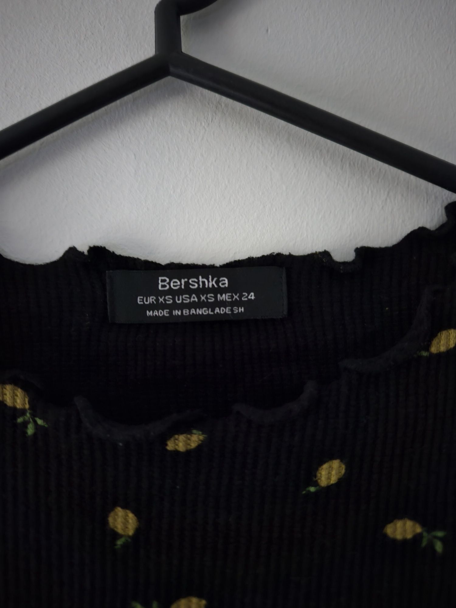 Cropped com estampa de limão