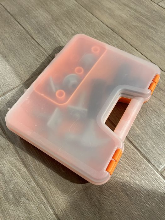 Zestaw majsterkowicza walizka z narzędziami Ikea.
