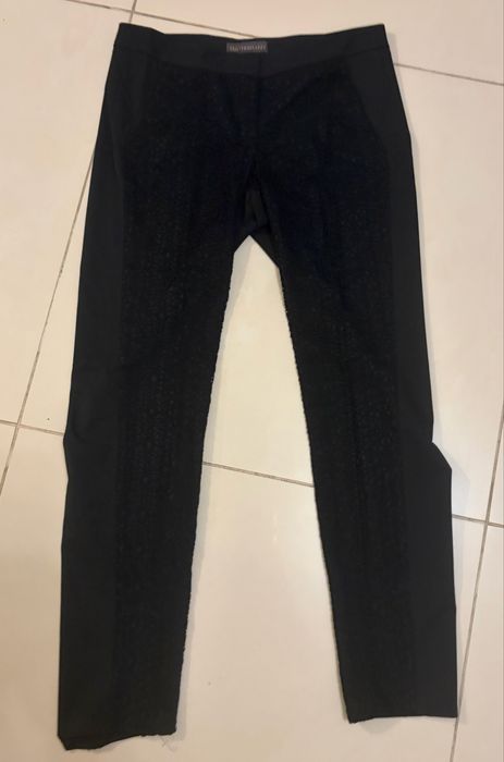 Oryginlane, nowe spodnie koronkowe Trussardi 36 okazja