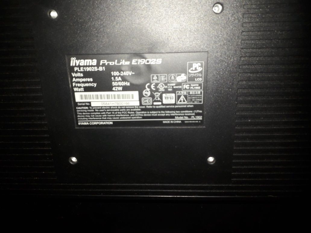 Monitor  iiyama prolite 19 cali
