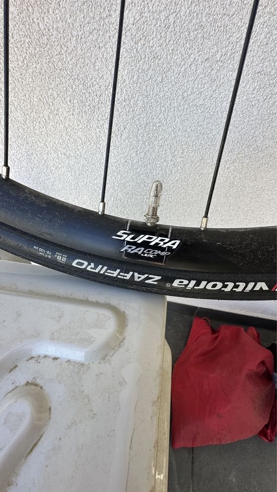 Koła Supra RA Comp Disc + opony Vittoria Zaffiro 28mm