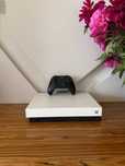 [Xbox] Konsola Xbox One X 1TB Biała + Pad