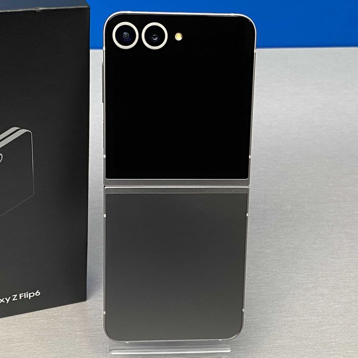 Samsung Galaxy Z Flip6 (12GB/256GB) - Silver
