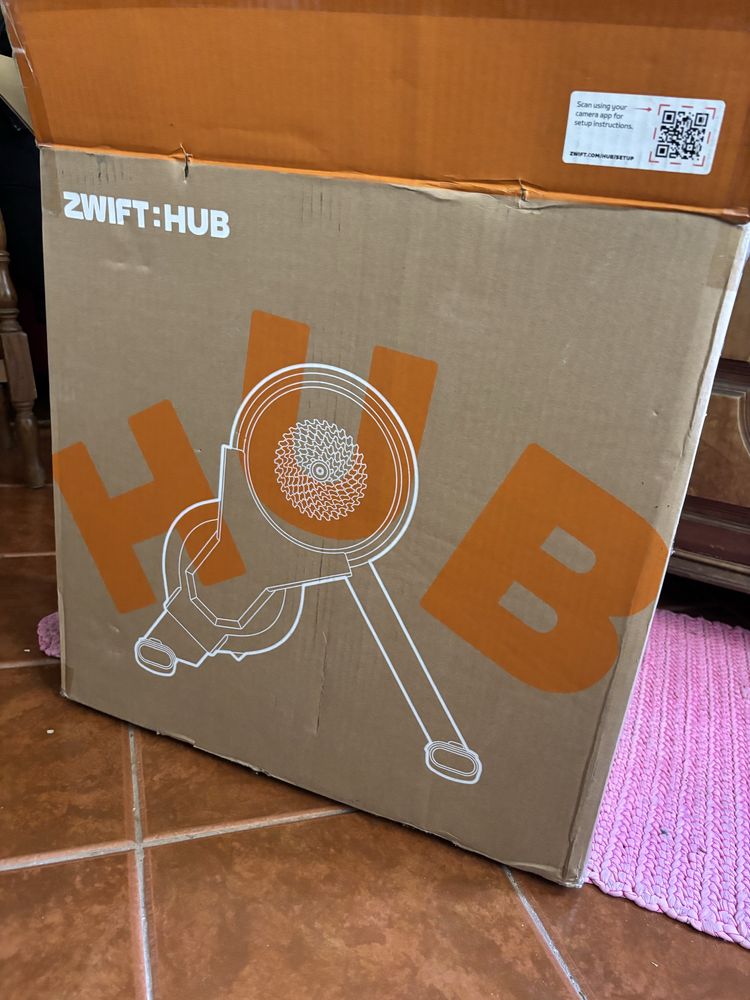 Zwift Hub c/ cassete 11 COMO NOVO