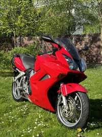 Honda vfr 800 super stan!!!