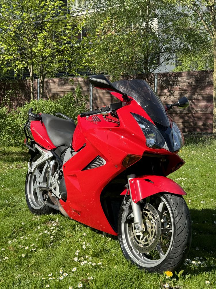 Honda vfr 800 super stan!!!