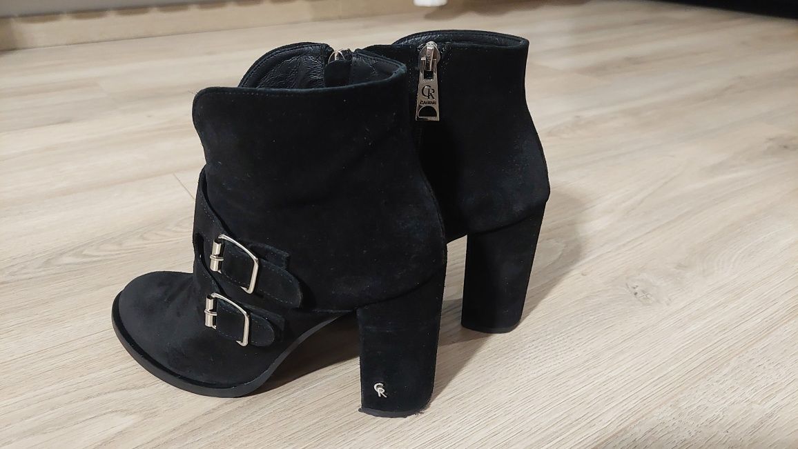 Buty czarne zamsz