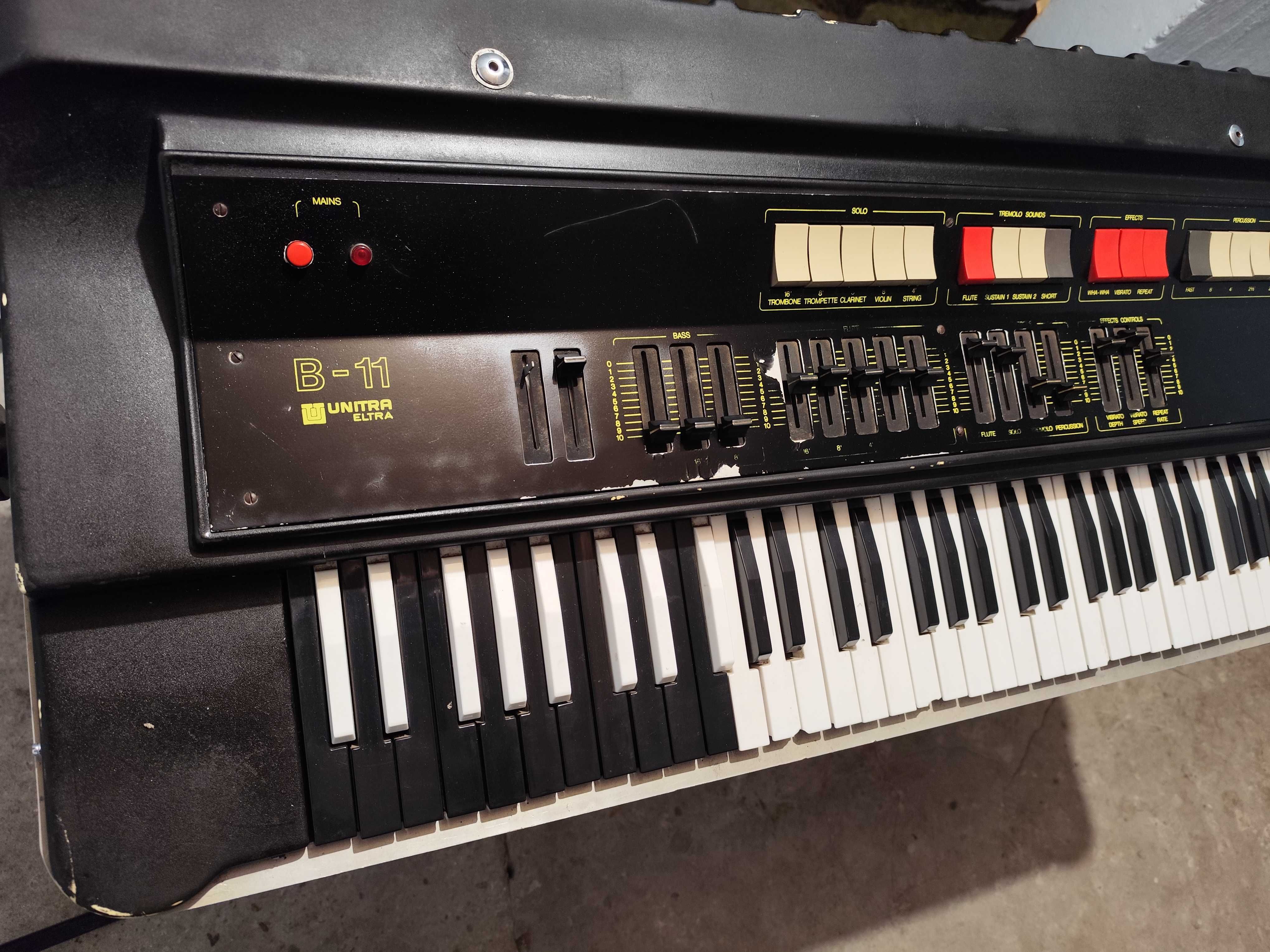 Sprzedam Organy B-11 UNITRA