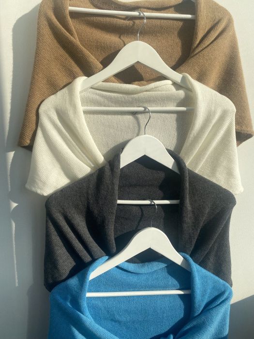 Бактус ( трикутний шарф) 100% меринос