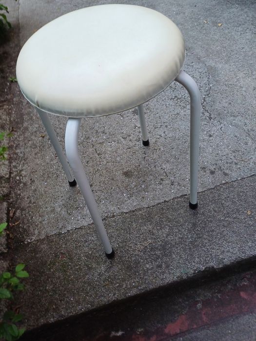 Vende se Banco Forrado