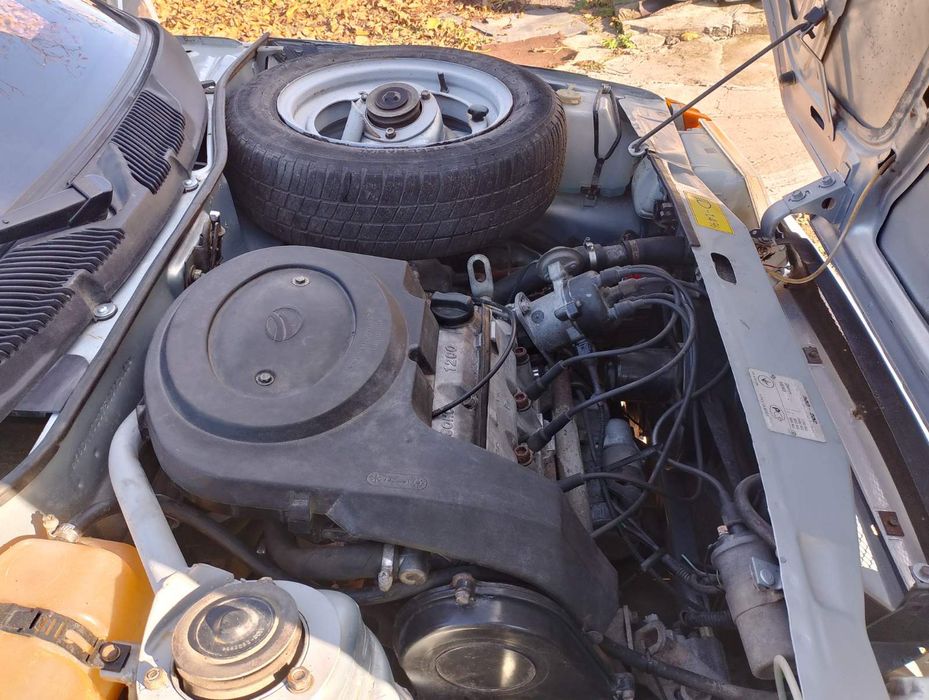 Продам Славуту 2006 год ,1,2 бензин 80 т пробег