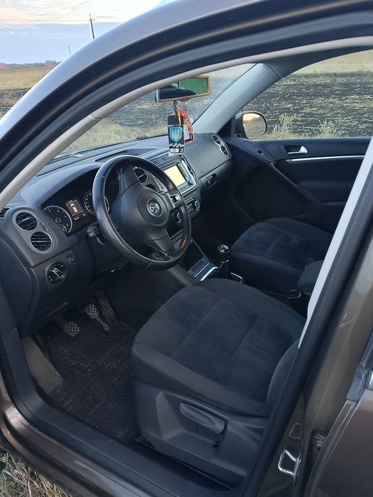 Продам вольцваген тігуан