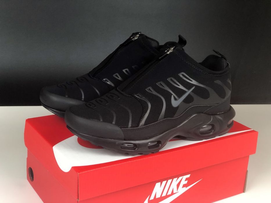 АКЦІЯ! Nike Air Max Plus Black термо 41 42 43 44 45 найк тн плюс