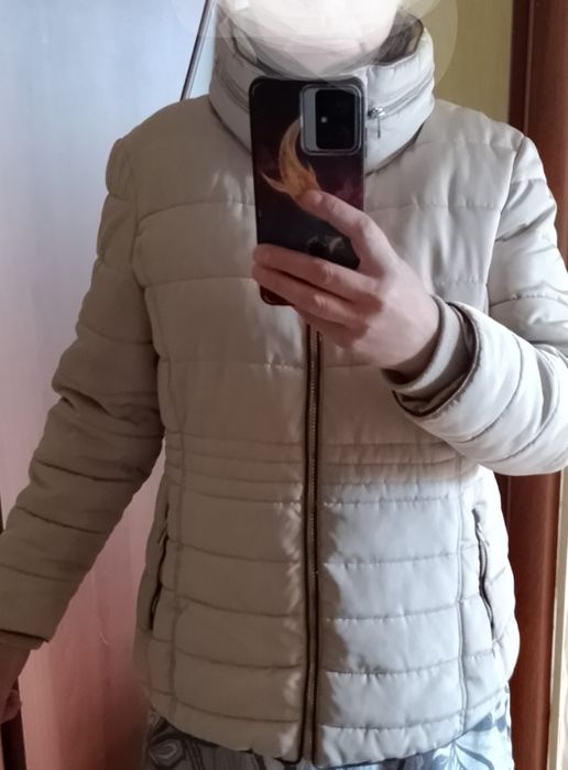 Зимова куртка жіноча