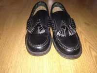 Sapatos pretos berloques Yucca - Nº 38