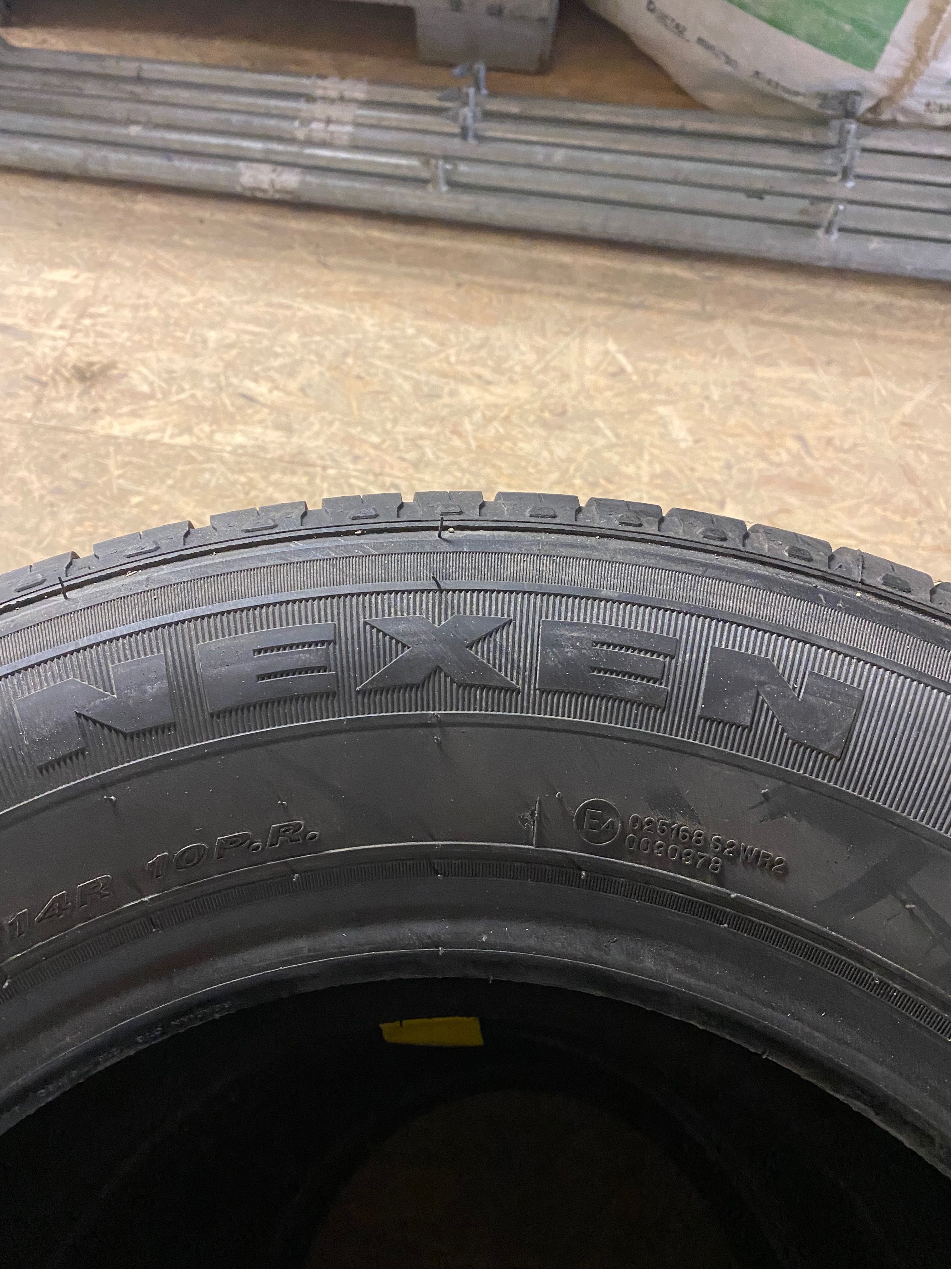 Pneus para utilitários 215/75/16 C  Nexen