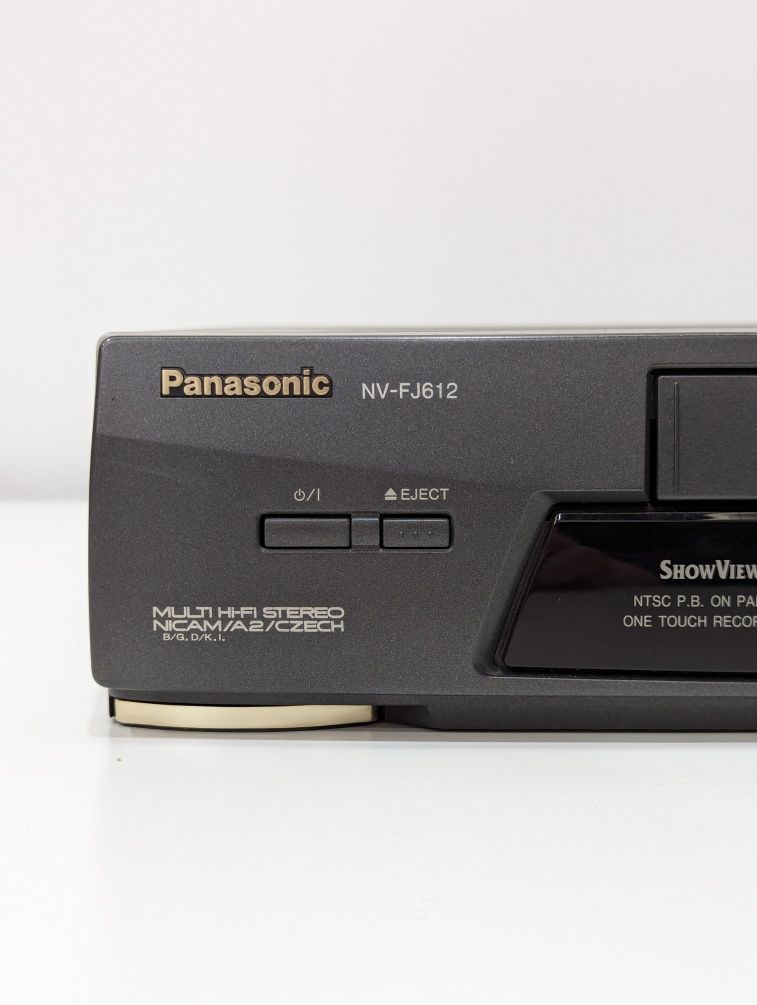 Magnetowid Panasonic NV-FJ612 + adapter USB