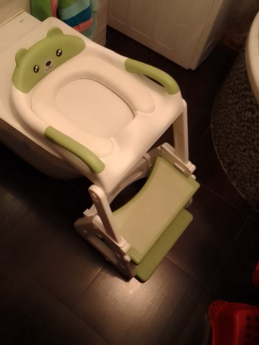 Podkładka na sedes dla dziecka.