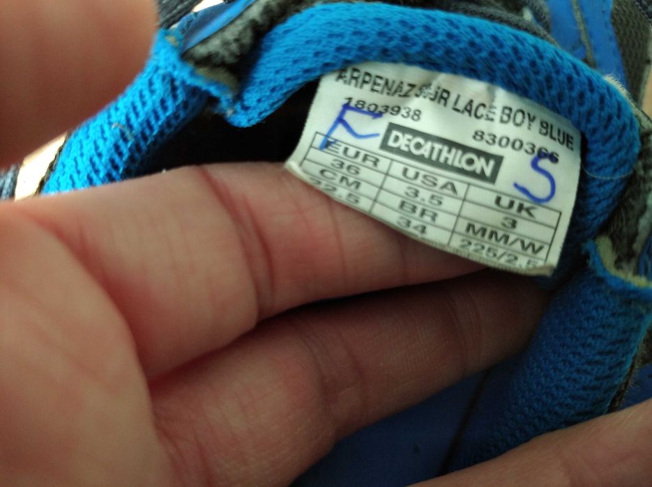 Buty Decathlon Quechua trekingi niebieskie rozm 36 tj 225