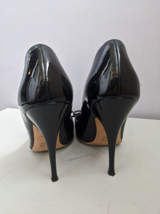 Туфлиі лаковані човники D&G (оригінал), р. 39