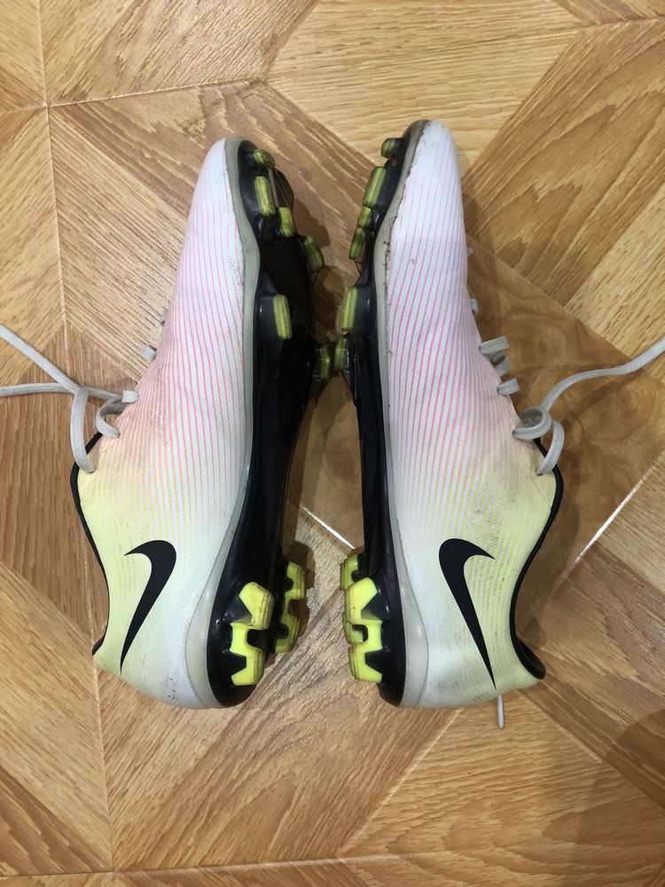 Бутси Nike mercurial Vapor V FG